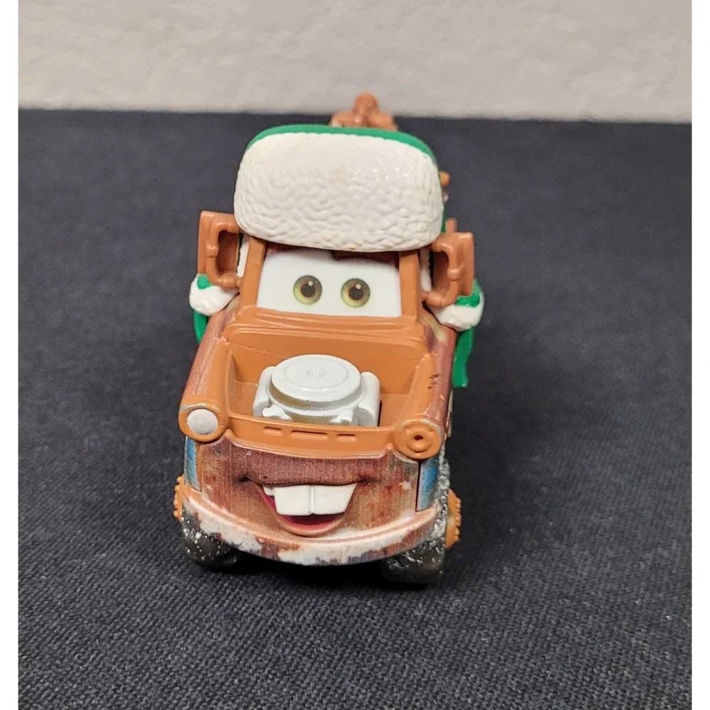 Mattel Disney Pixar Cars Whee-Hoo Winter Mater Die-cast Vehicle 1:55 Scale